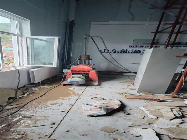 奉新地基基础下沉墙体裂缝加固注浆顶升施工